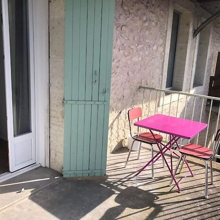 Appartement Avec Terrasse, Parking Gratuit Périgueux Extérieur photo