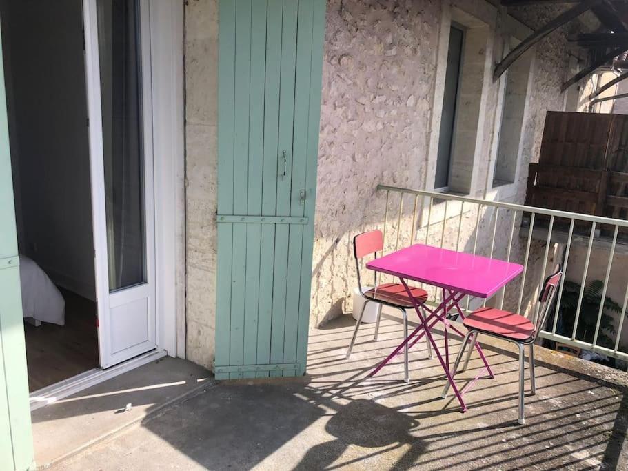 Appartement Avec Terrasse, Parking Gratuit Périgueux Extérieur photo